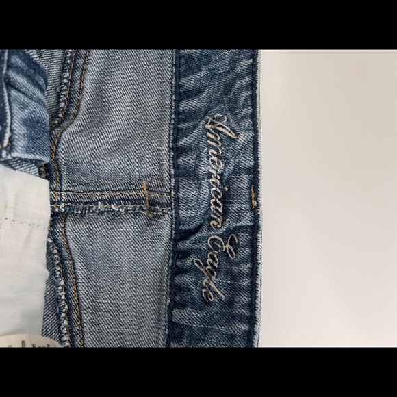 American Eagle low-rise shorts - Picture 3 of 4